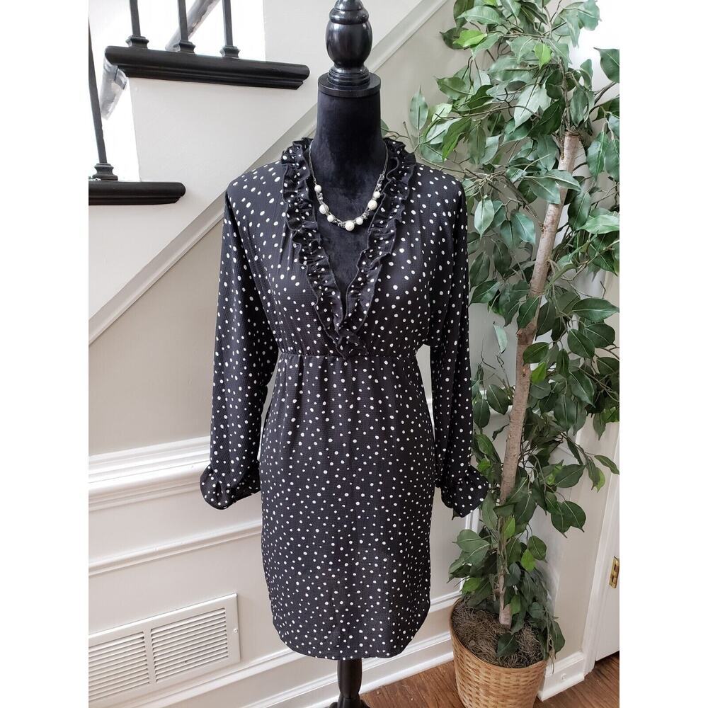 Miss U Women's Black Ruffle Polyester V-Neck Long Sleeve Knee Length Dress Small